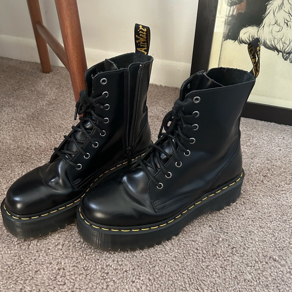 Dr. Martens Jadon boot- great condition